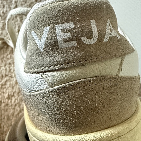 Veja Cream and Tan Casual Sneakers - Picture 7 of 7